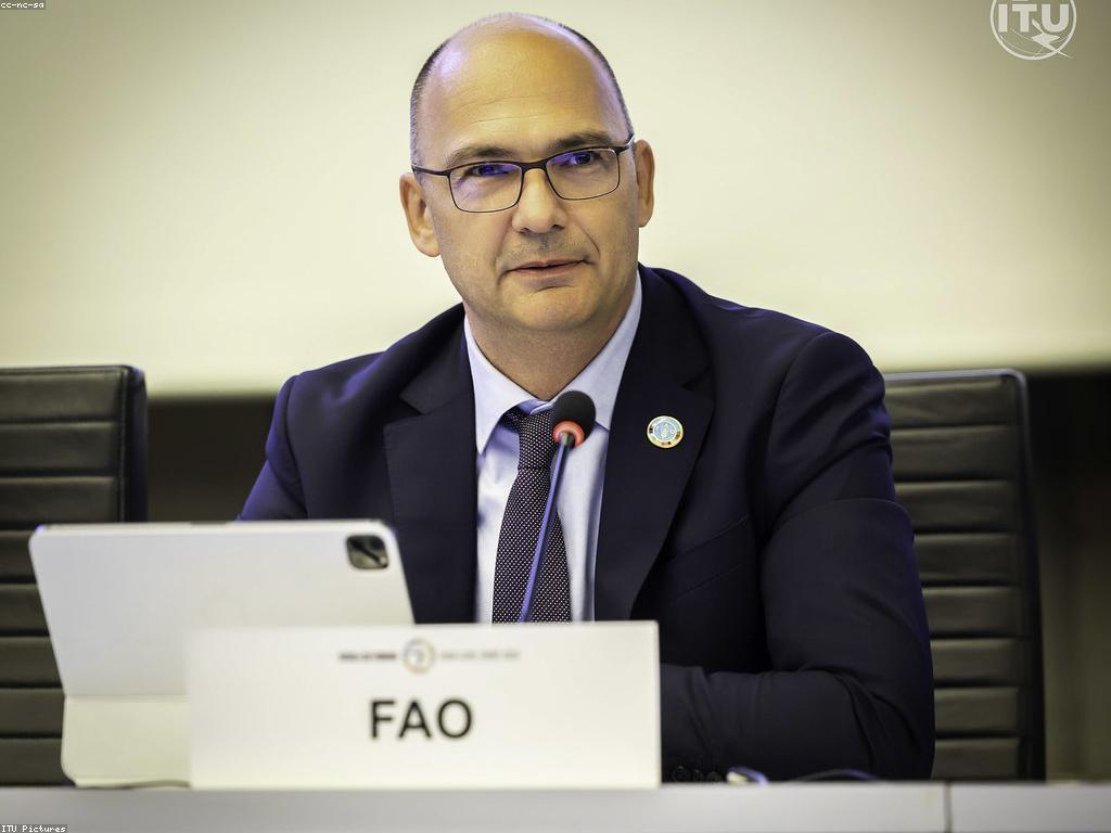 សារៈសំខាន់នៃព័ត៌មានក្នុងសង្គម